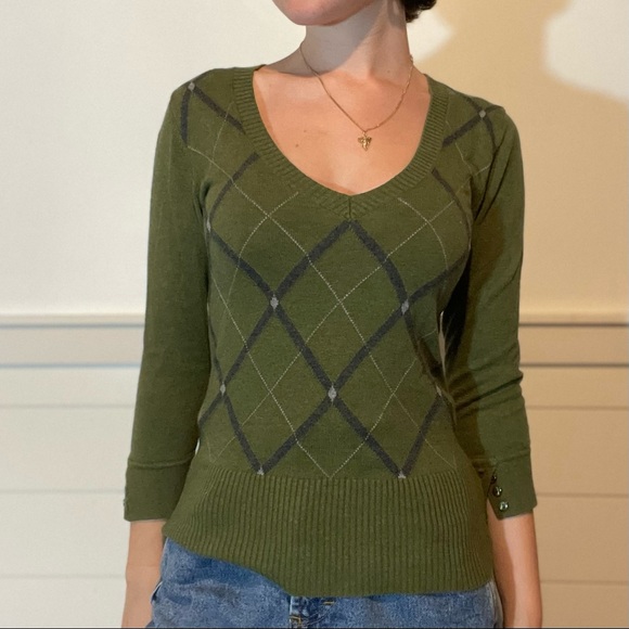 Vintage green argyle v-neck - Picture 8 of 12